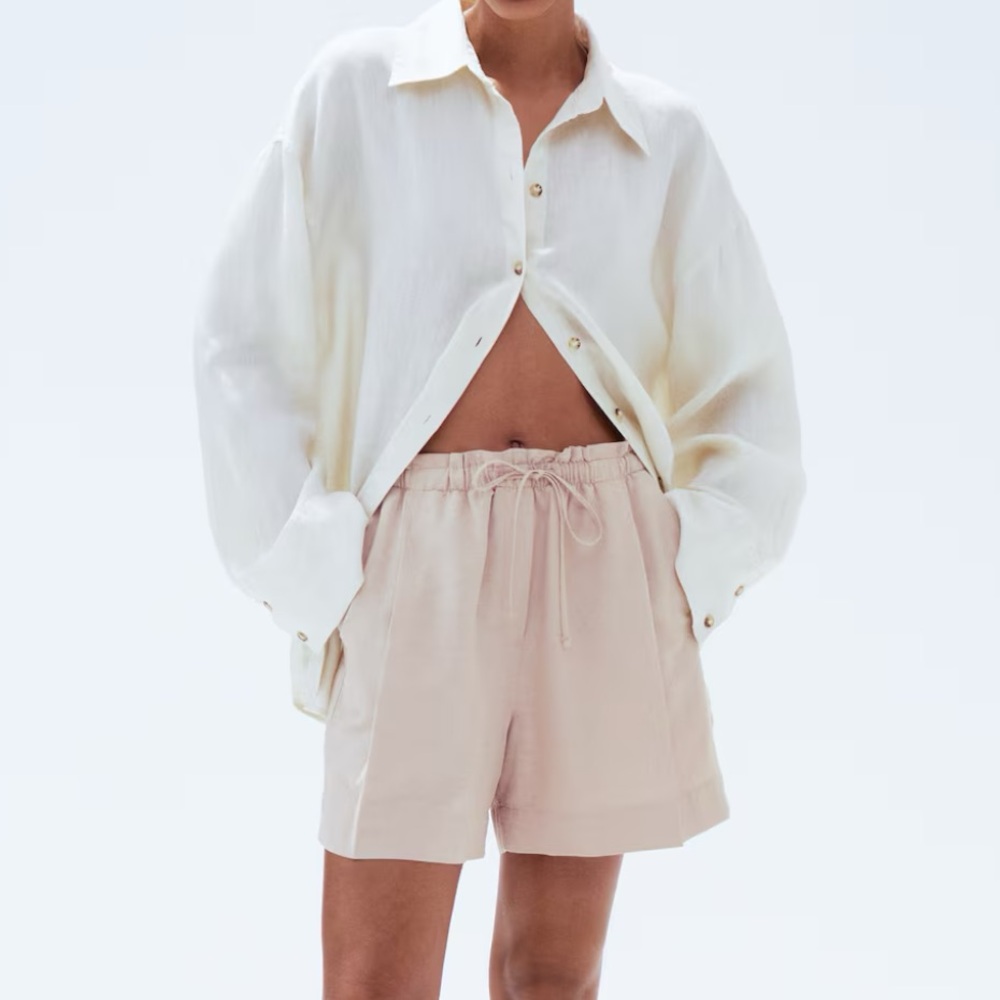 H&M High Waist Beige Shorts
